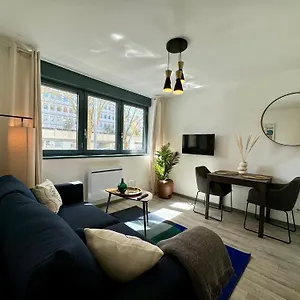 https://suite-bahia-lyon.hotels-rhonealpes.com